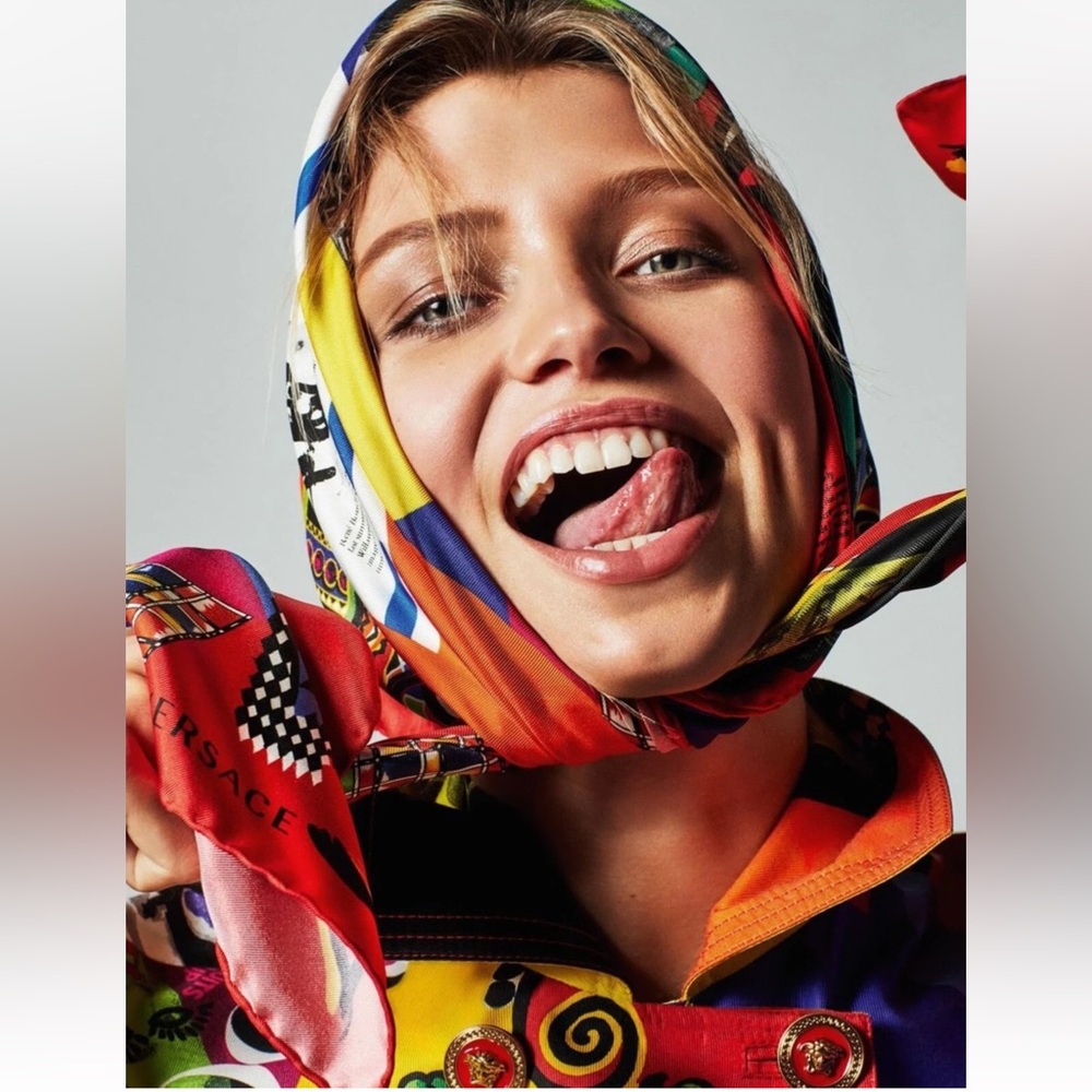 VOGUE Paris, March 2018 - Picture 12 of 13